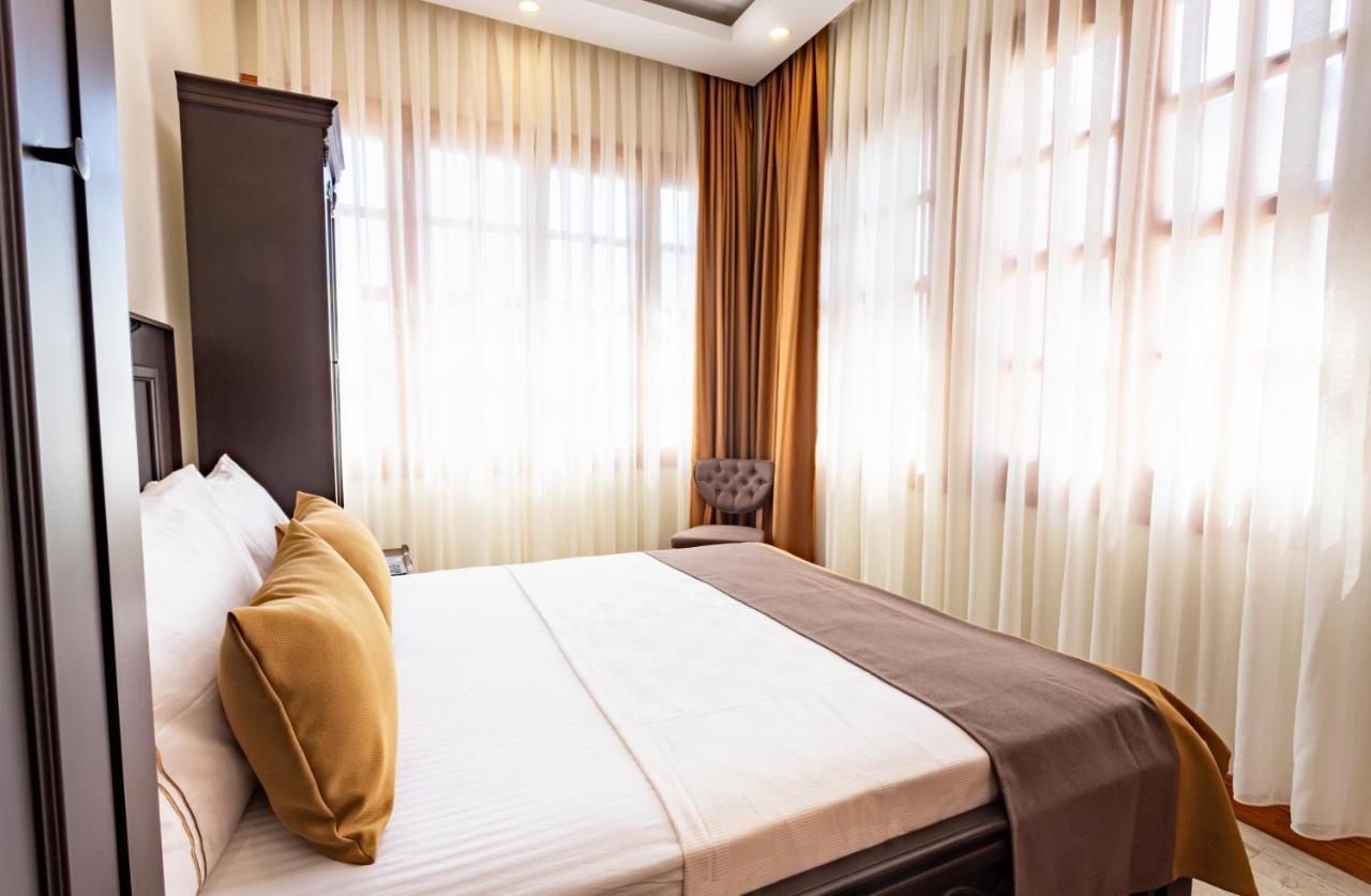 Woo Town Suites Antalya Bagian luar foto