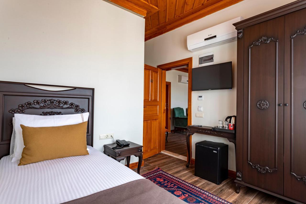 Woo Town Suites Antalya Bagian luar foto