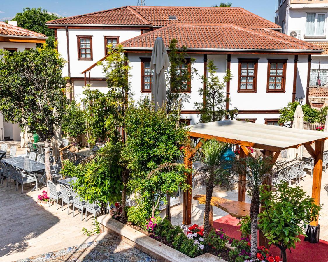 Woo Town Suites Antalya Bagian luar foto