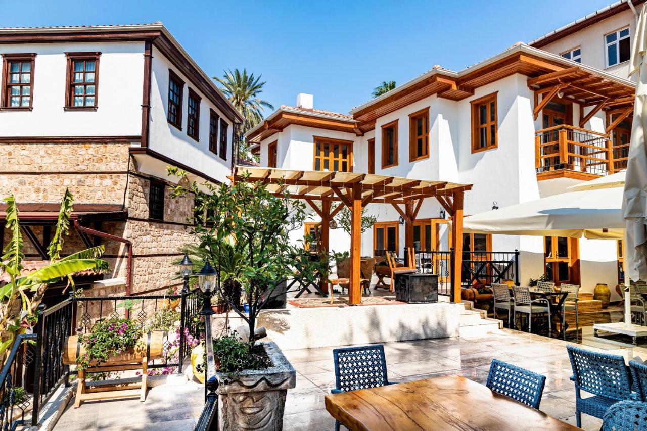 Woo Town Suites Antalya Bagian luar foto