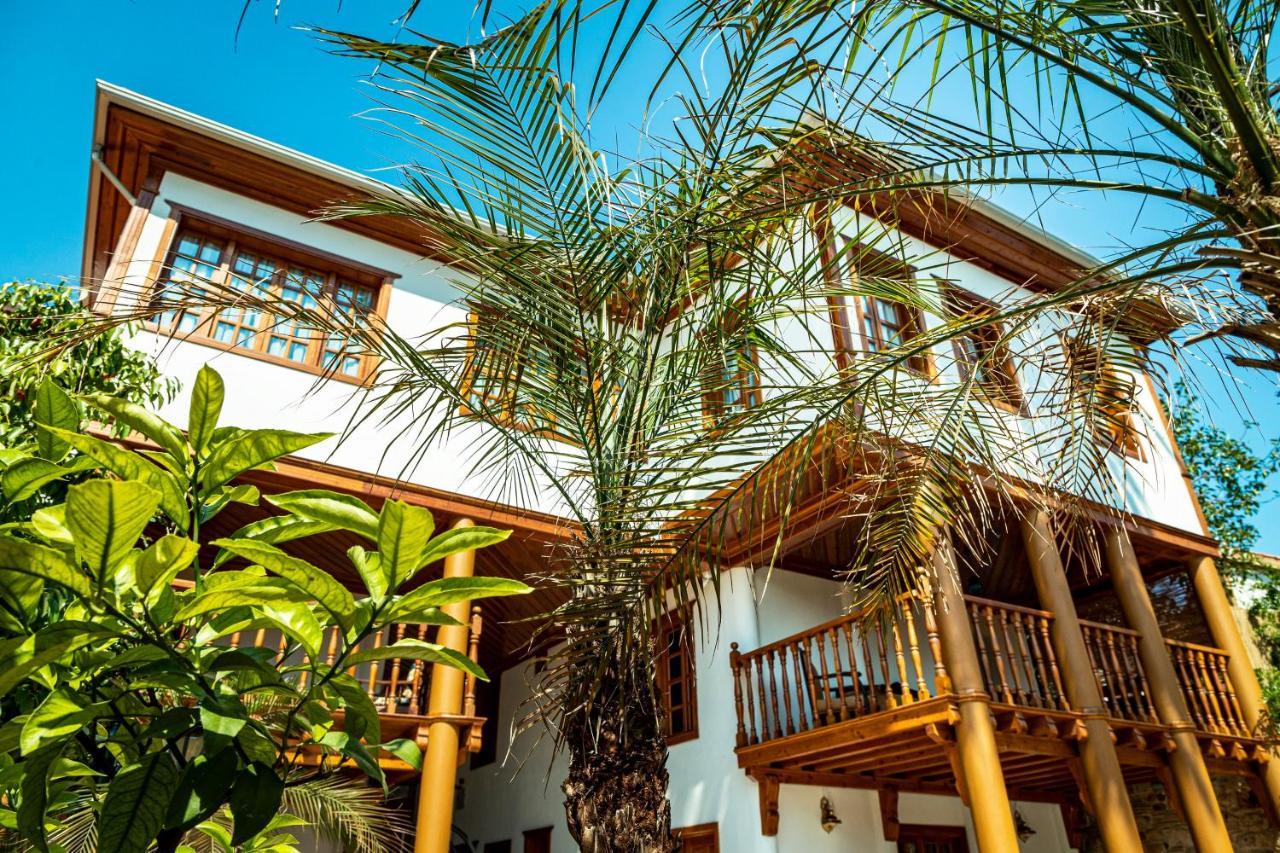 Woo Town Suites Antalya Bagian luar foto
